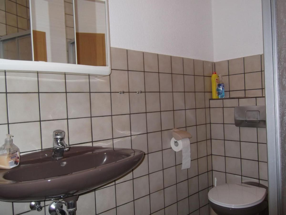 Ferienhaus Und Ferienwohnung Knappstein Möhnesee エクステリア 写真