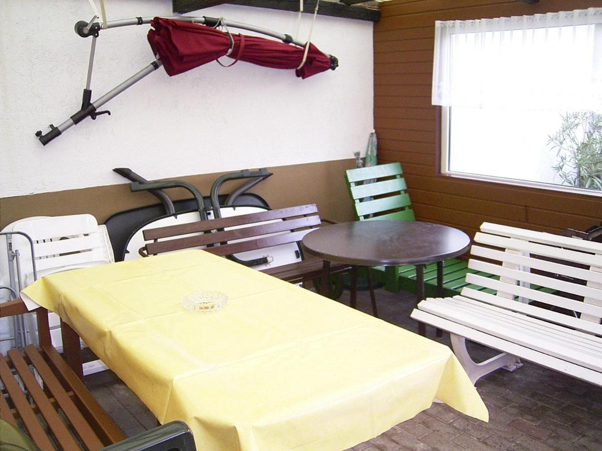 Ferienhaus Und Ferienwohnung Knappstein Möhnesee エクステリア 写真